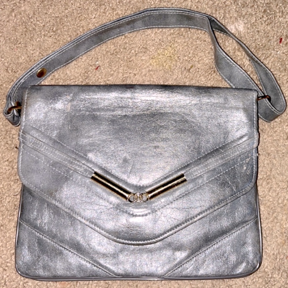 Elegant Grey Any Occasion Hand Bag